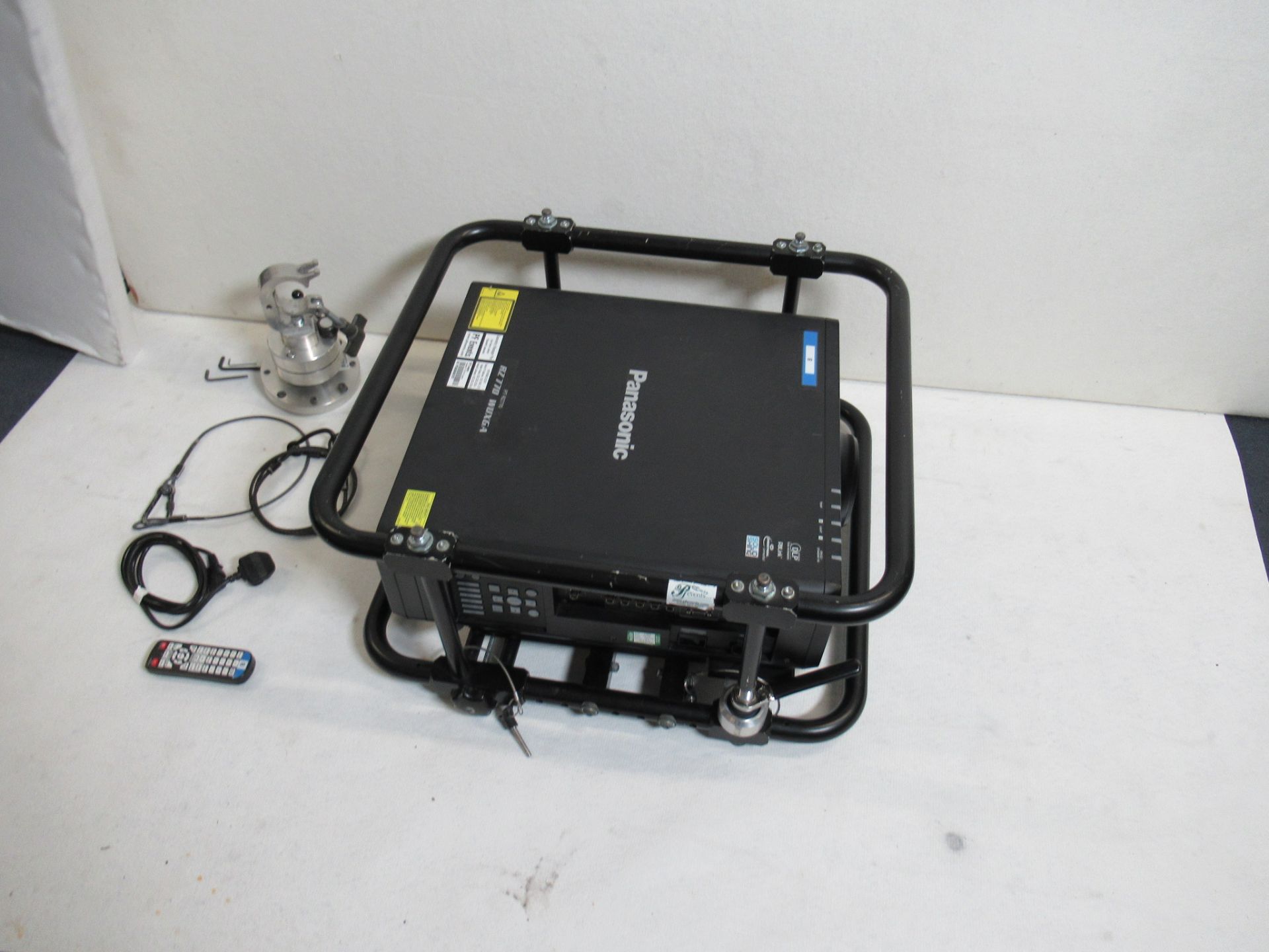 Panasonic PT-RZ770B WUXGA digital light processing projector