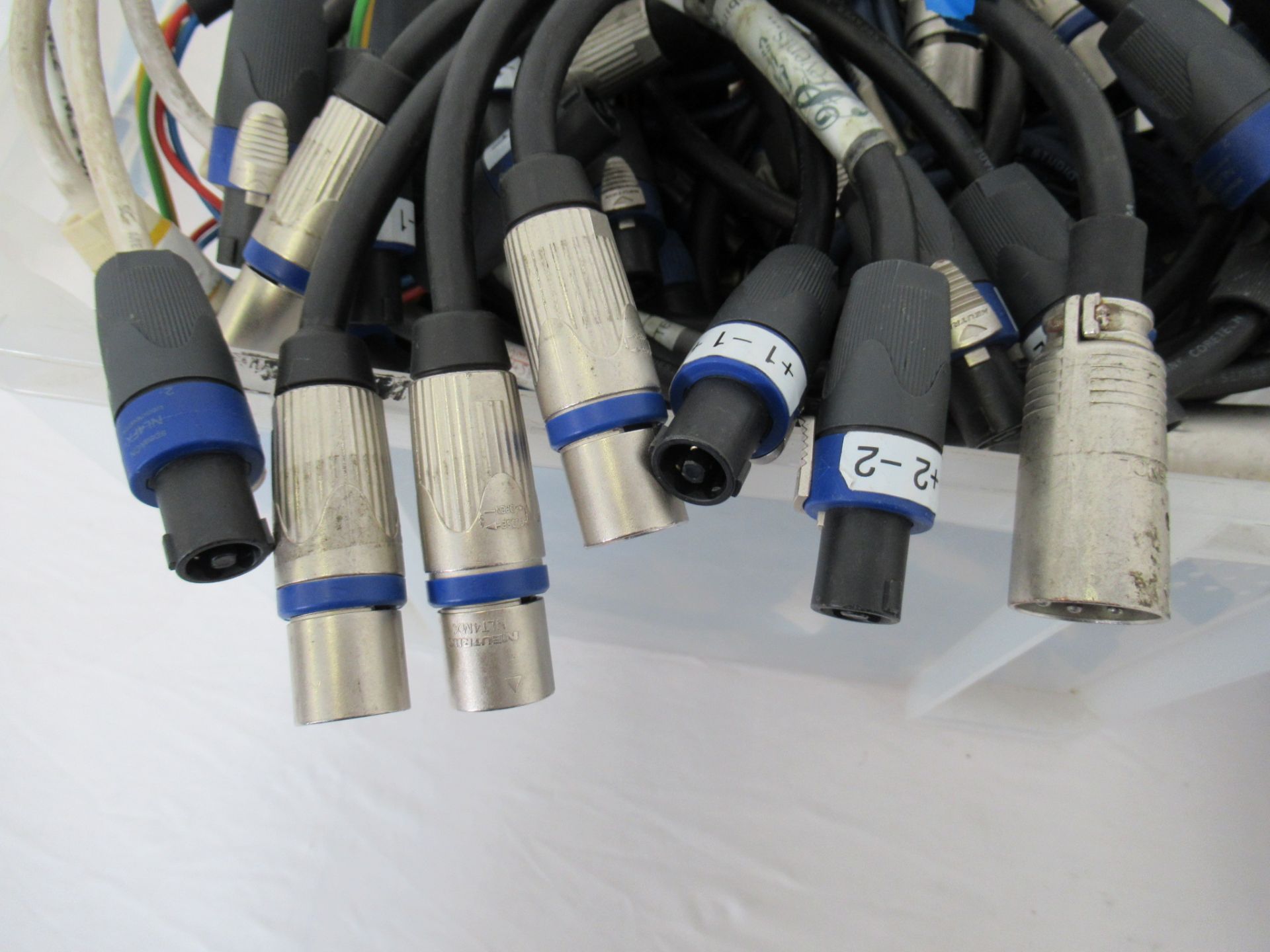 Various Speaker Cable Adaptors - Image 4 of 9