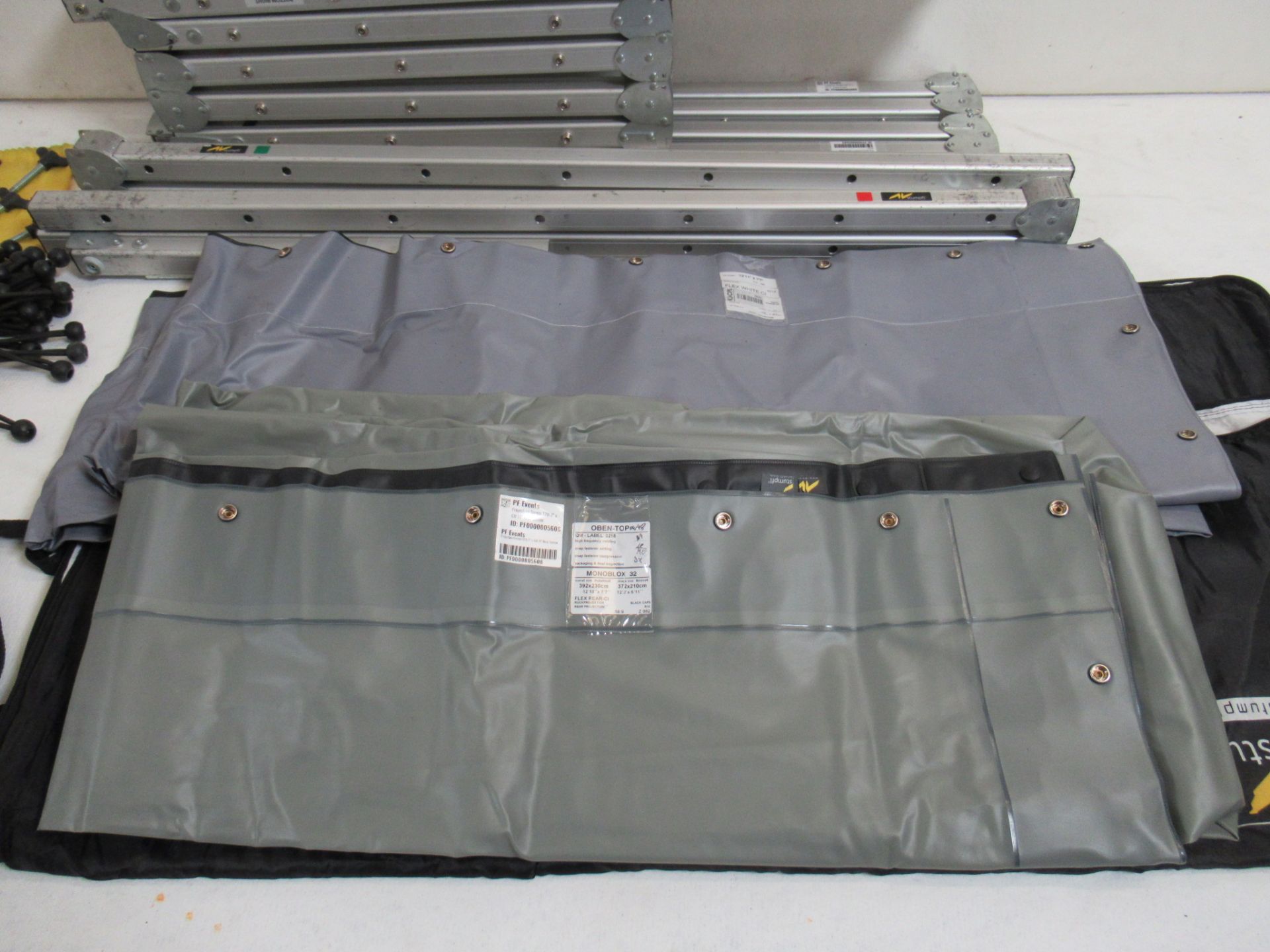 AV Stumpfl Monoblox32 Front and Rear Projection Screen - Image 3 of 10