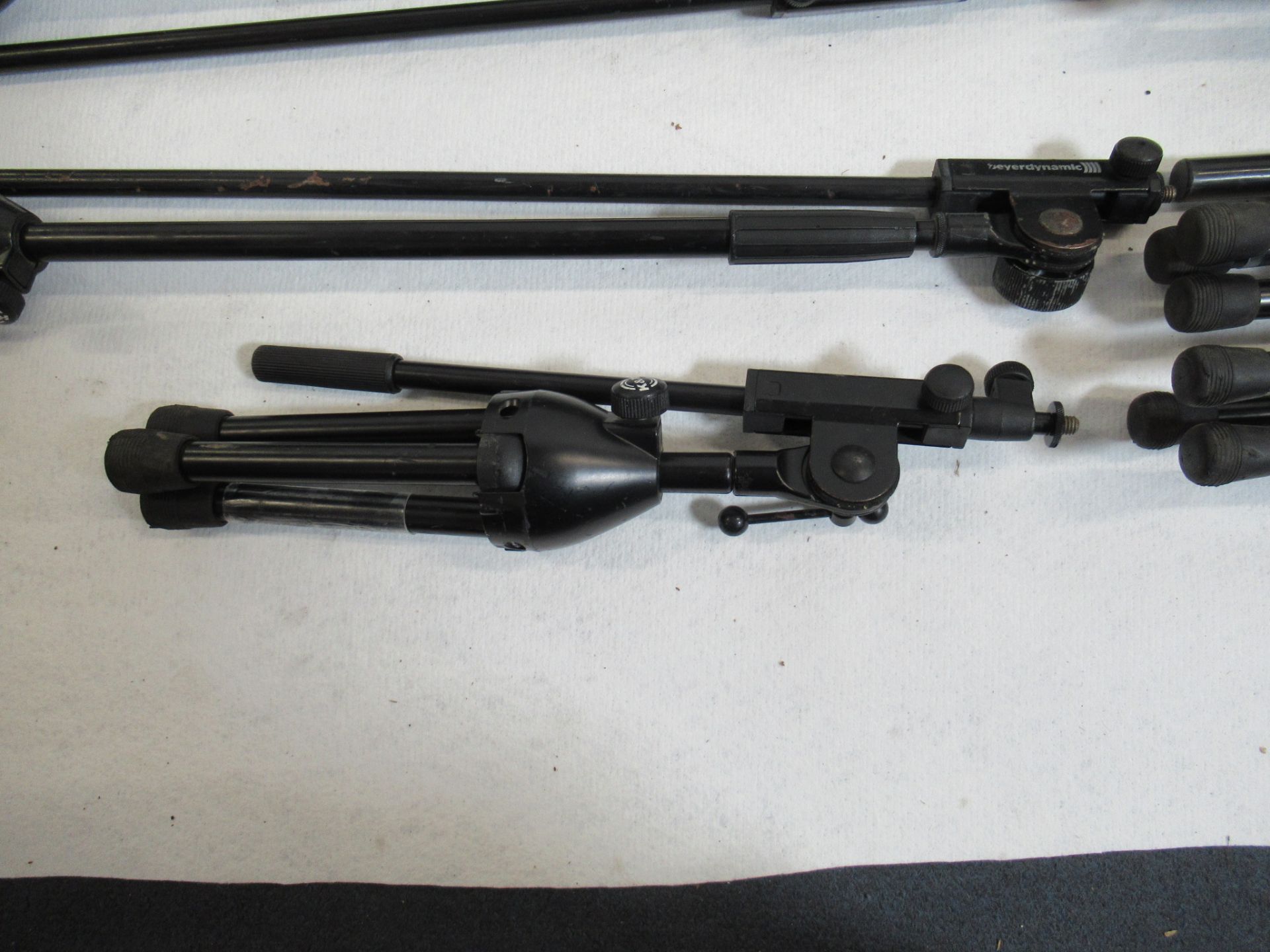(16) Assorted boom tripod microphone stands - Image 2 of 8