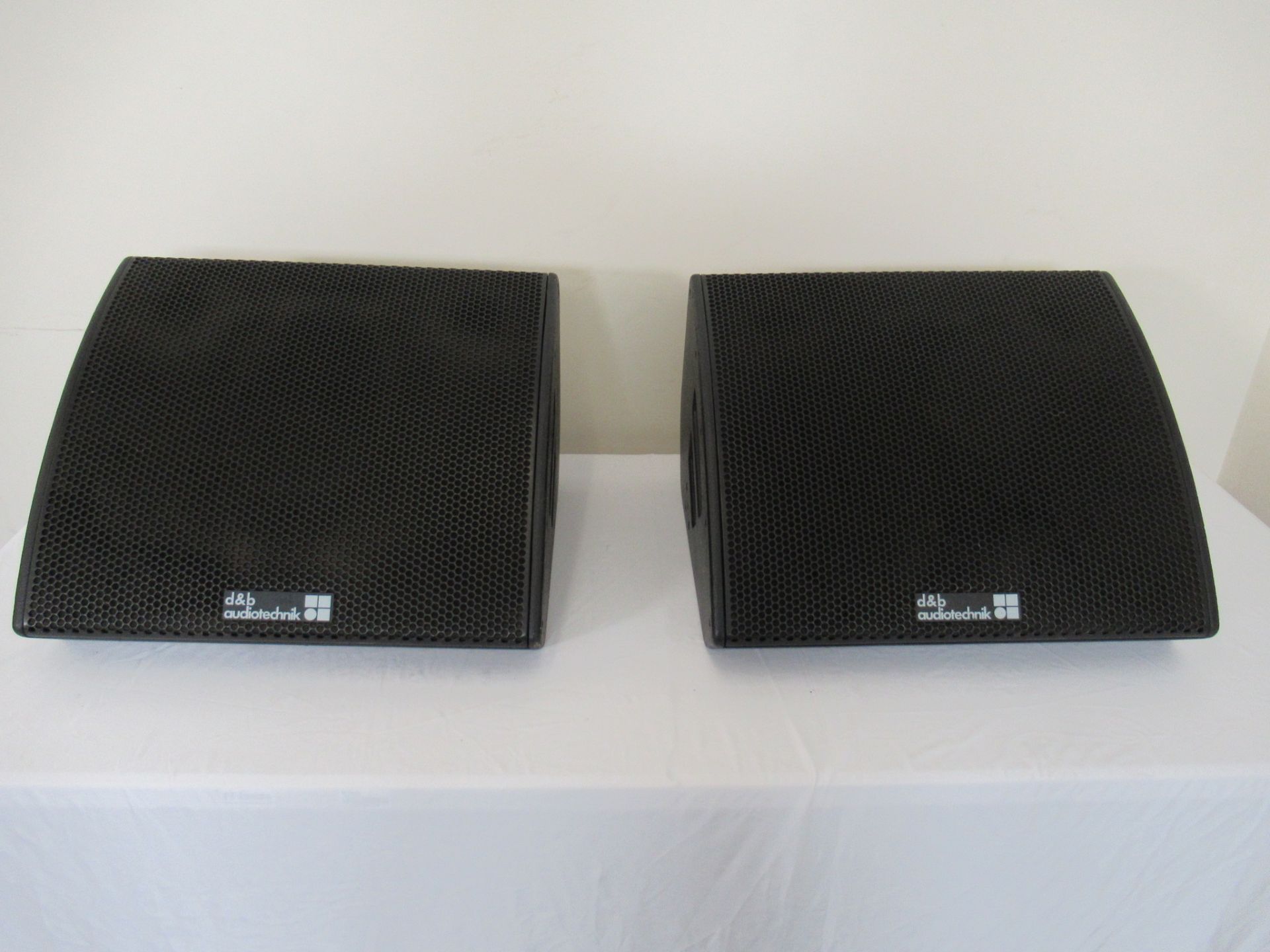 (2) d&b Audiotechnik M4 Stage Monitors - Image 2 of 12