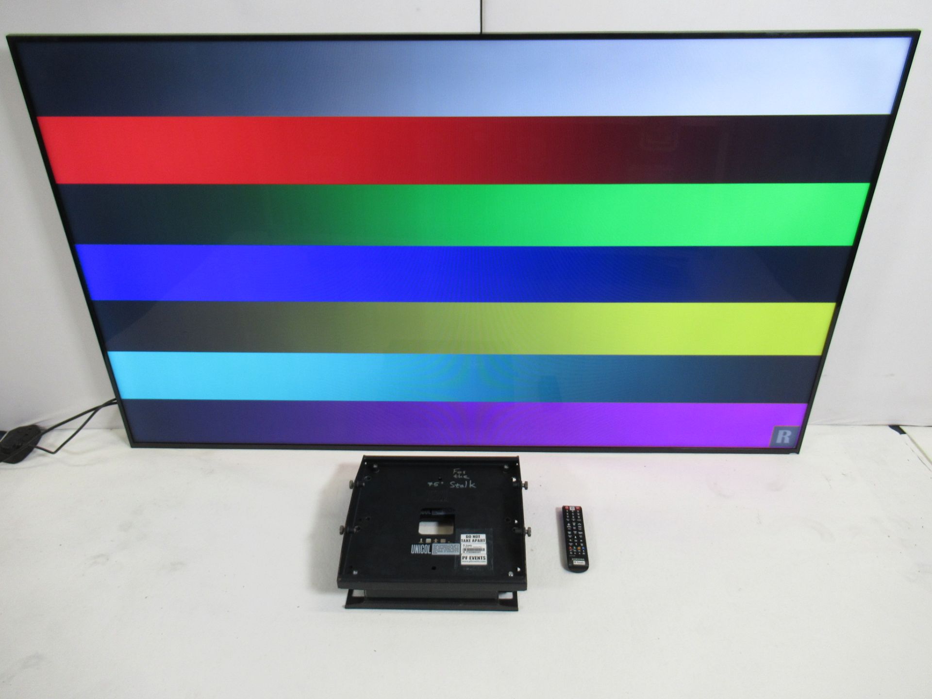 Samsung DM75E DME Series - 75" LED-backlit LCD display