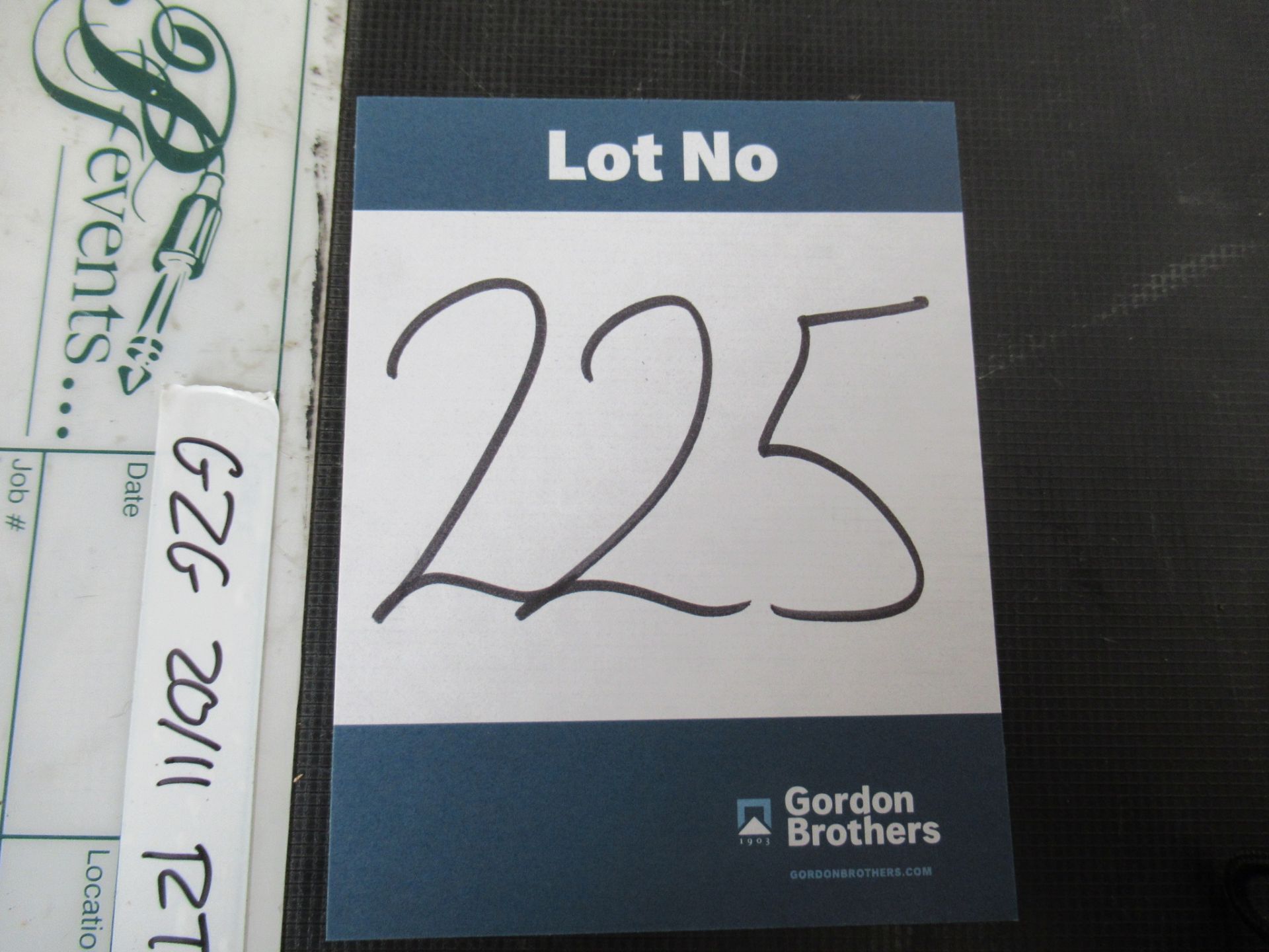 Samsung QB65C QBC Series - 65" LED-backlit LCD display - Crystal UHD 4K - Image 11 of 11