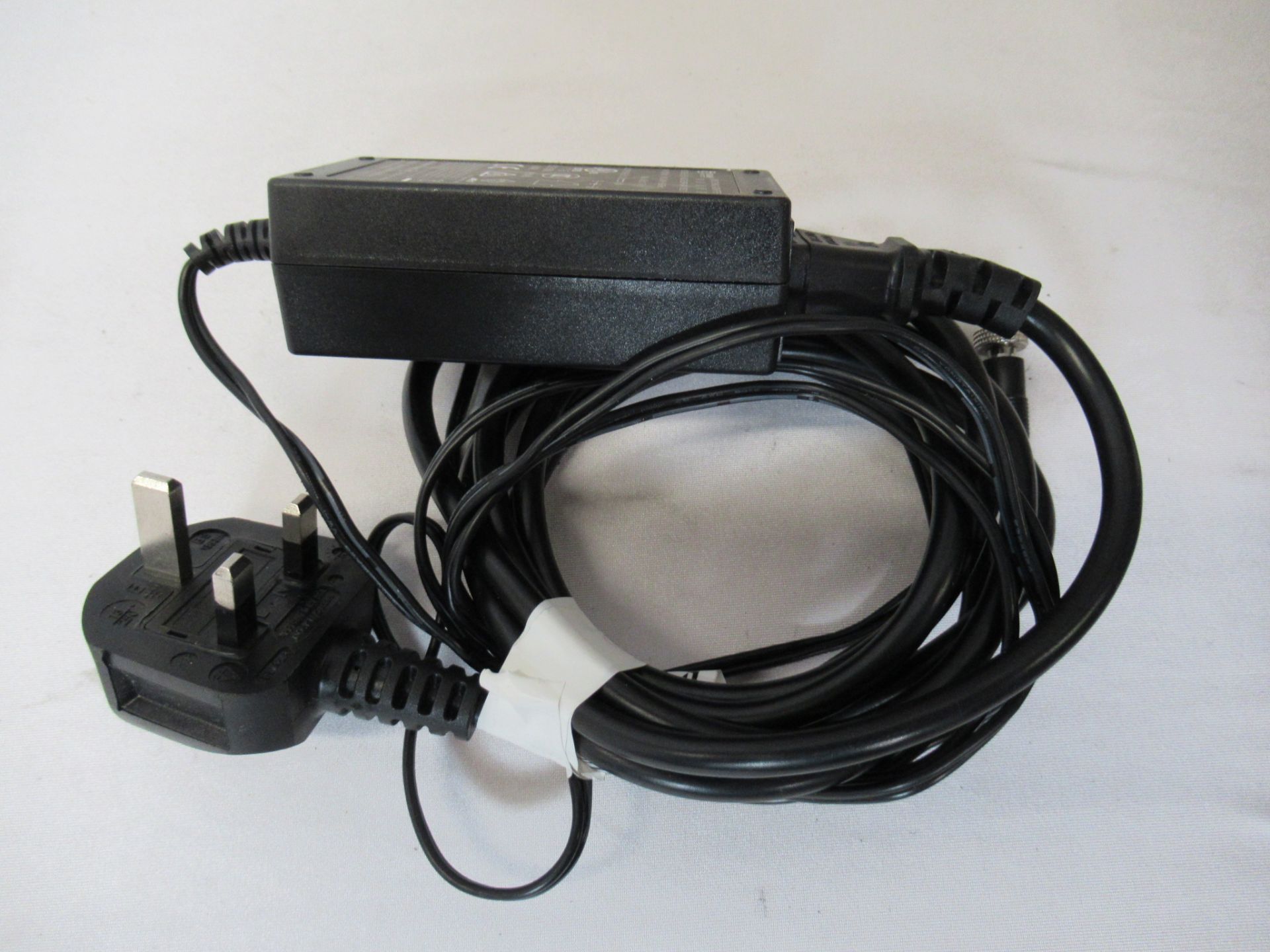 Kramer VS-42UHD 4x2 HDMI Matrix switcher - Image 6 of 9