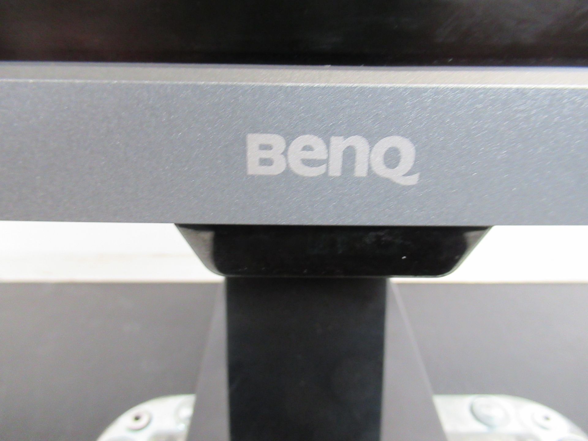 BenQ EL2870U 28" LED 4K HDR Gaming Monitor - Image 3 of 10