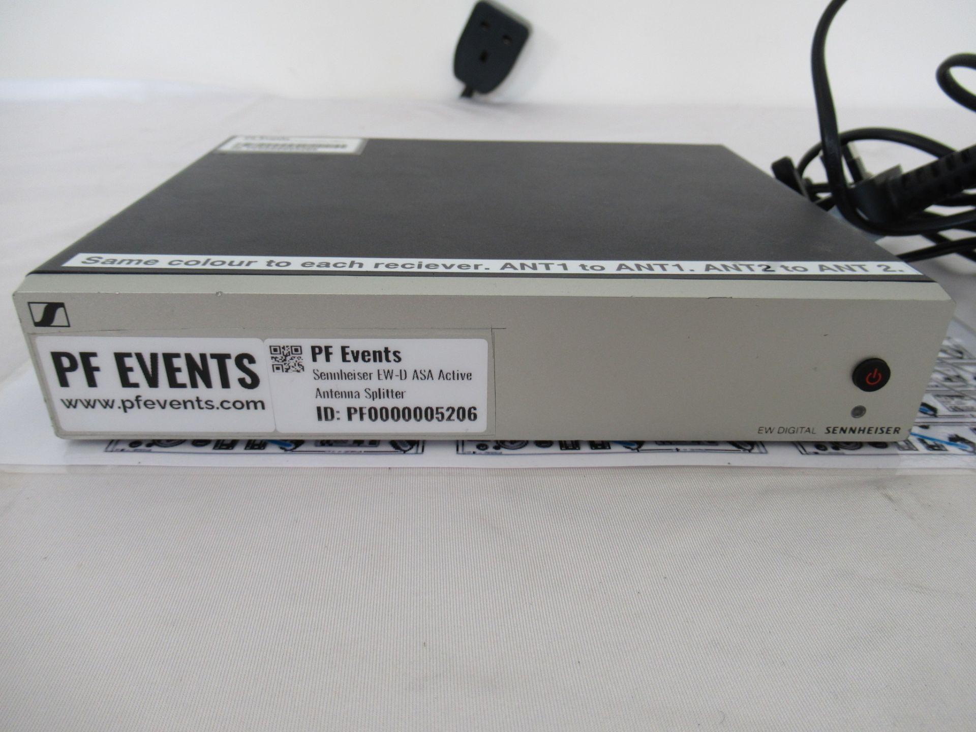 Sennheiser EW-D ASA Active Antenna Splitter - Image 2 of 6