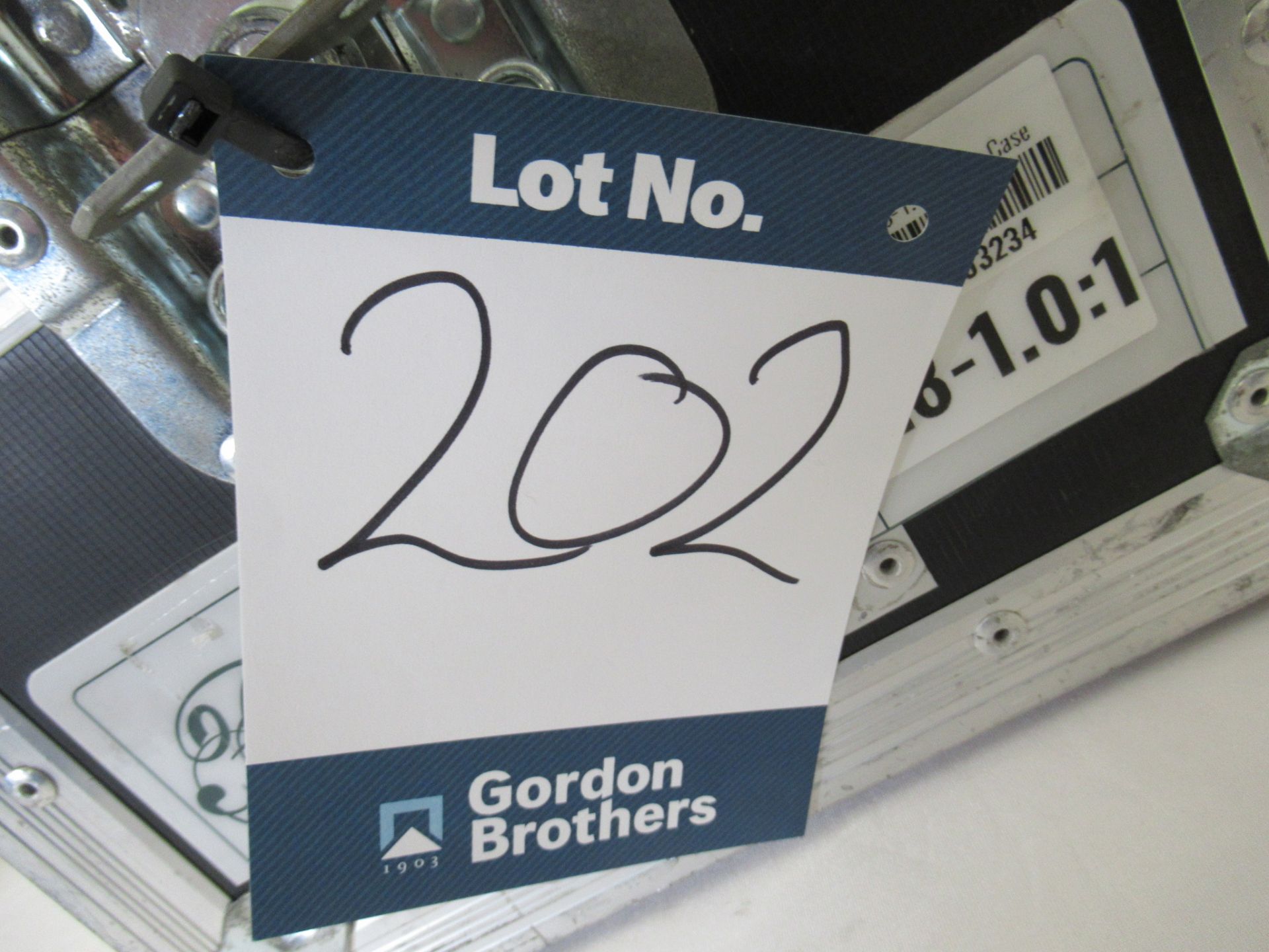 Panasonic ET-DLE085 digital light processing projection zoom lens 0.8-1.0:1 - Image 11 of 11