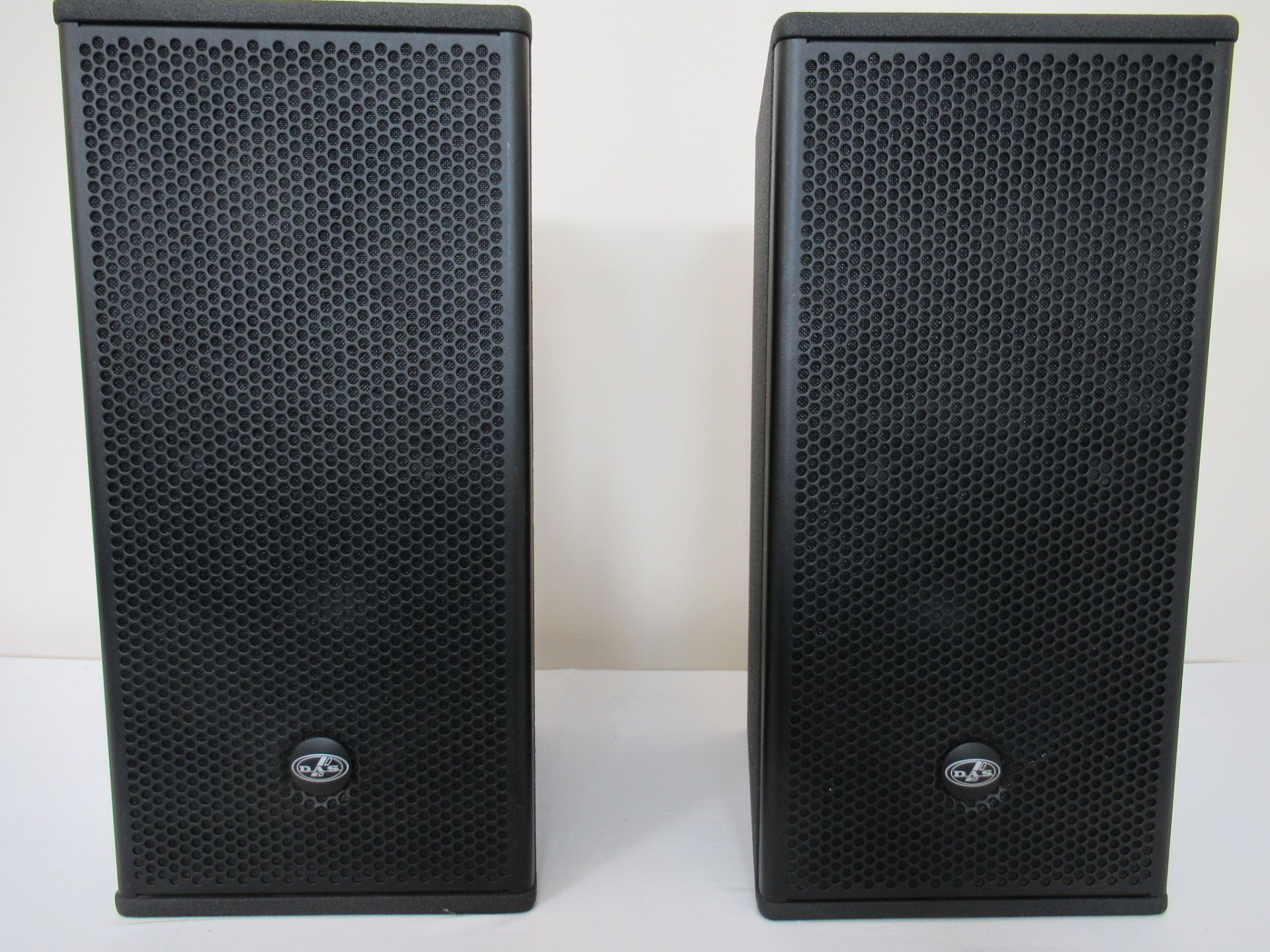(2) DAS Audio Artec-510 Black Speakers - Image 3 of 14