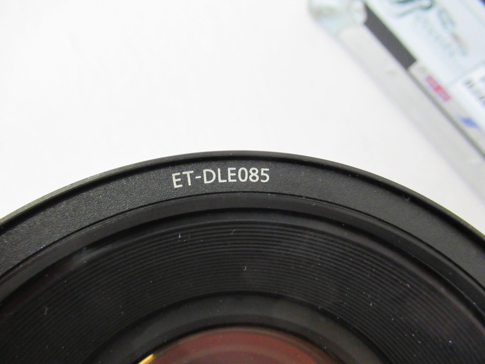 Panasonic ET-DLE085 digital light processing projection zoom lens 0.8-1.0:1 - Image 7 of 11