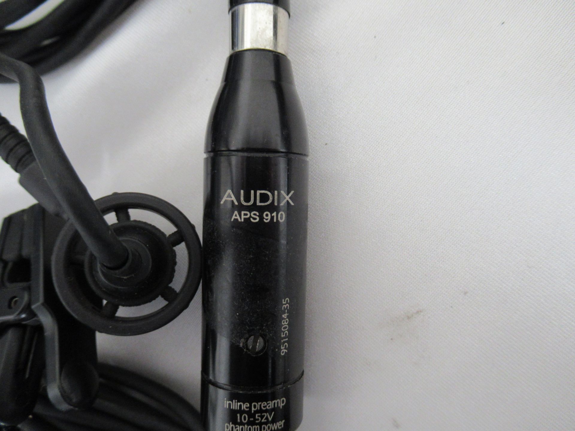 (10) Assorted microphones and associated items - Image 11 of 15