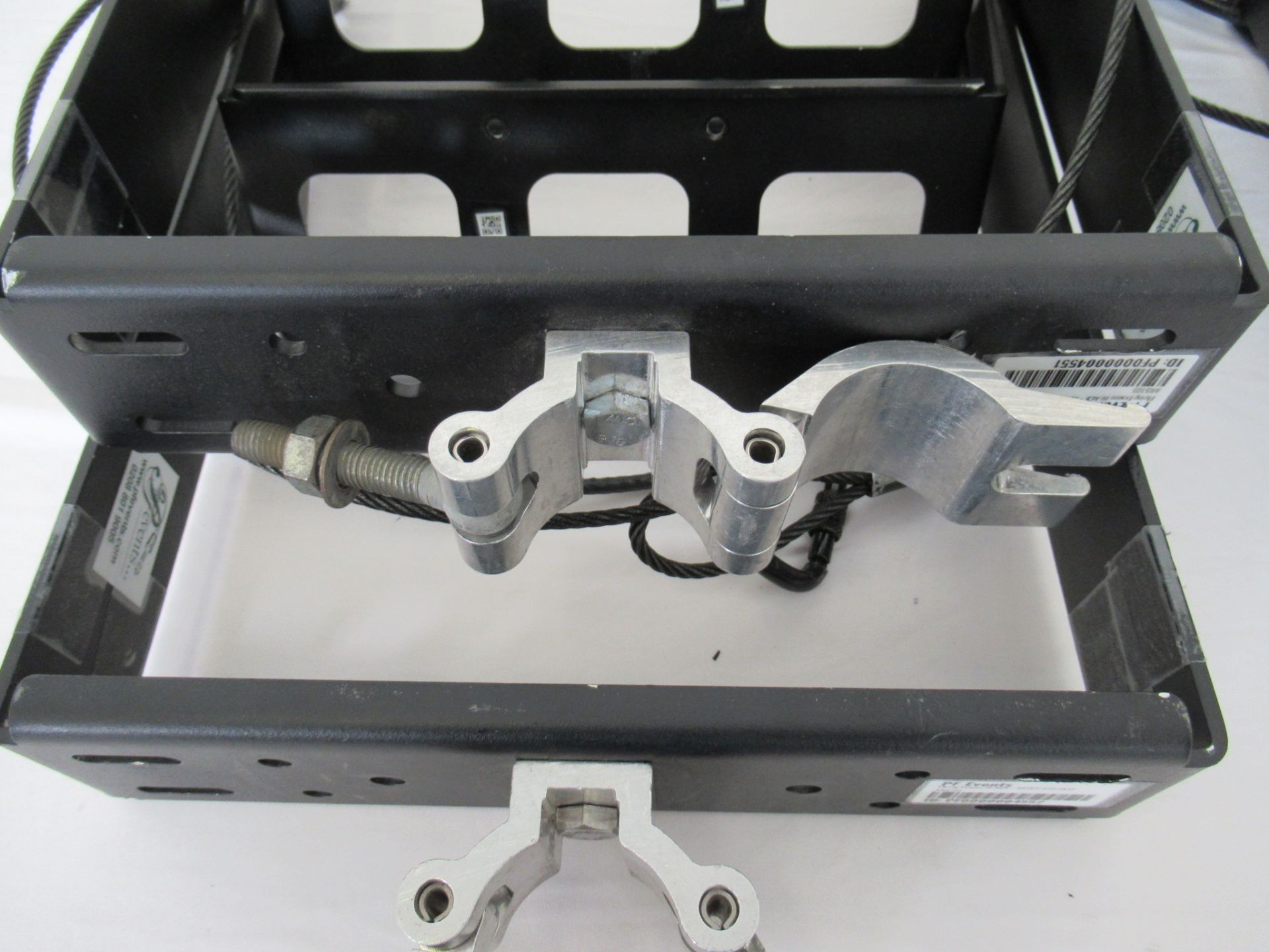 (4) DAS Audio flying frames - Image 2 of 7