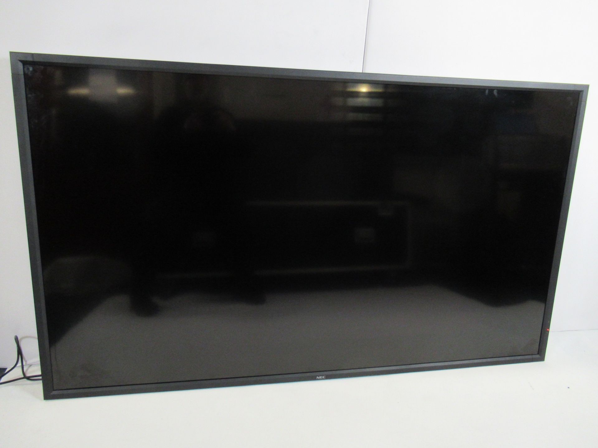 (2) NEC MultiSync V801 V Series - 80" LED-backlit LCD displays - Image 13 of 22