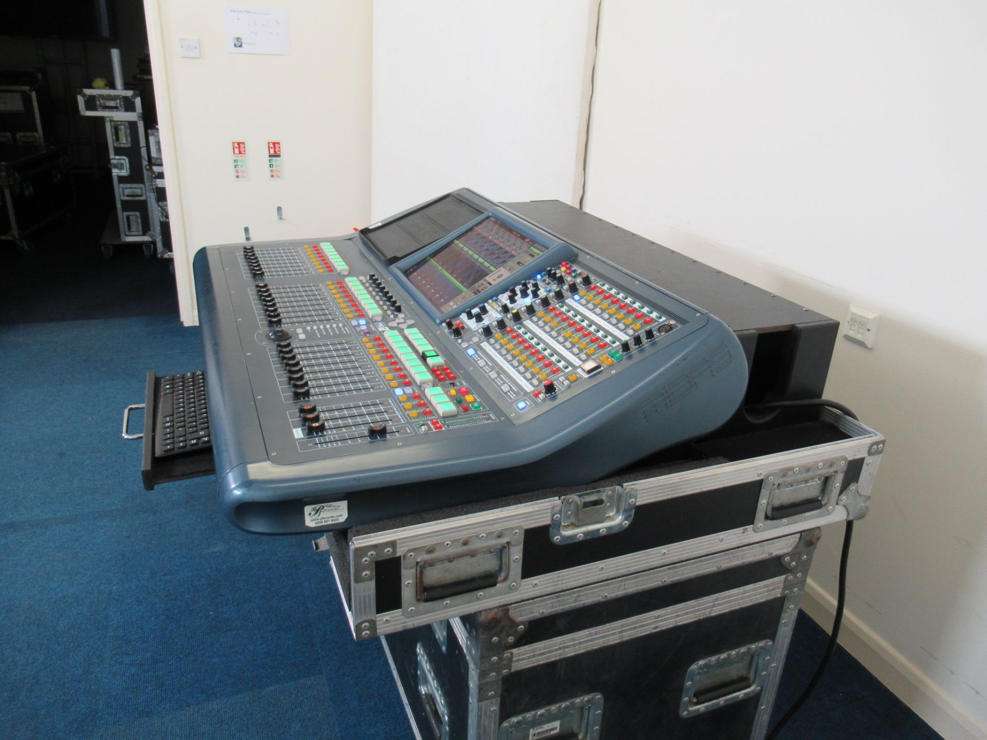 Midas Pro2sLive Digital Console Control Centre - Image 3 of 14