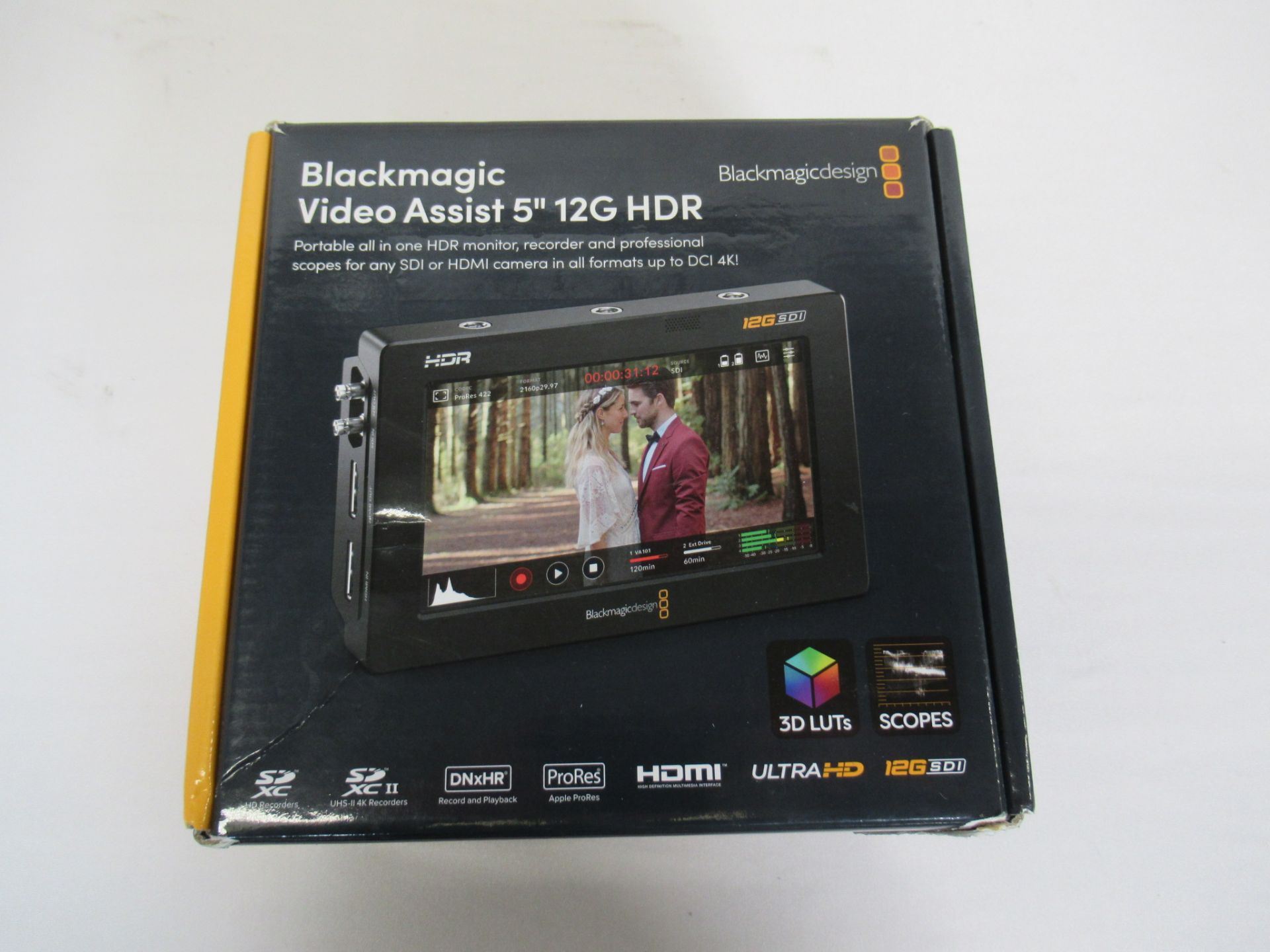 Blackmagic Design Video Assist 12G HDR 5" Field Monitor-Recorder - Image 14 of 15