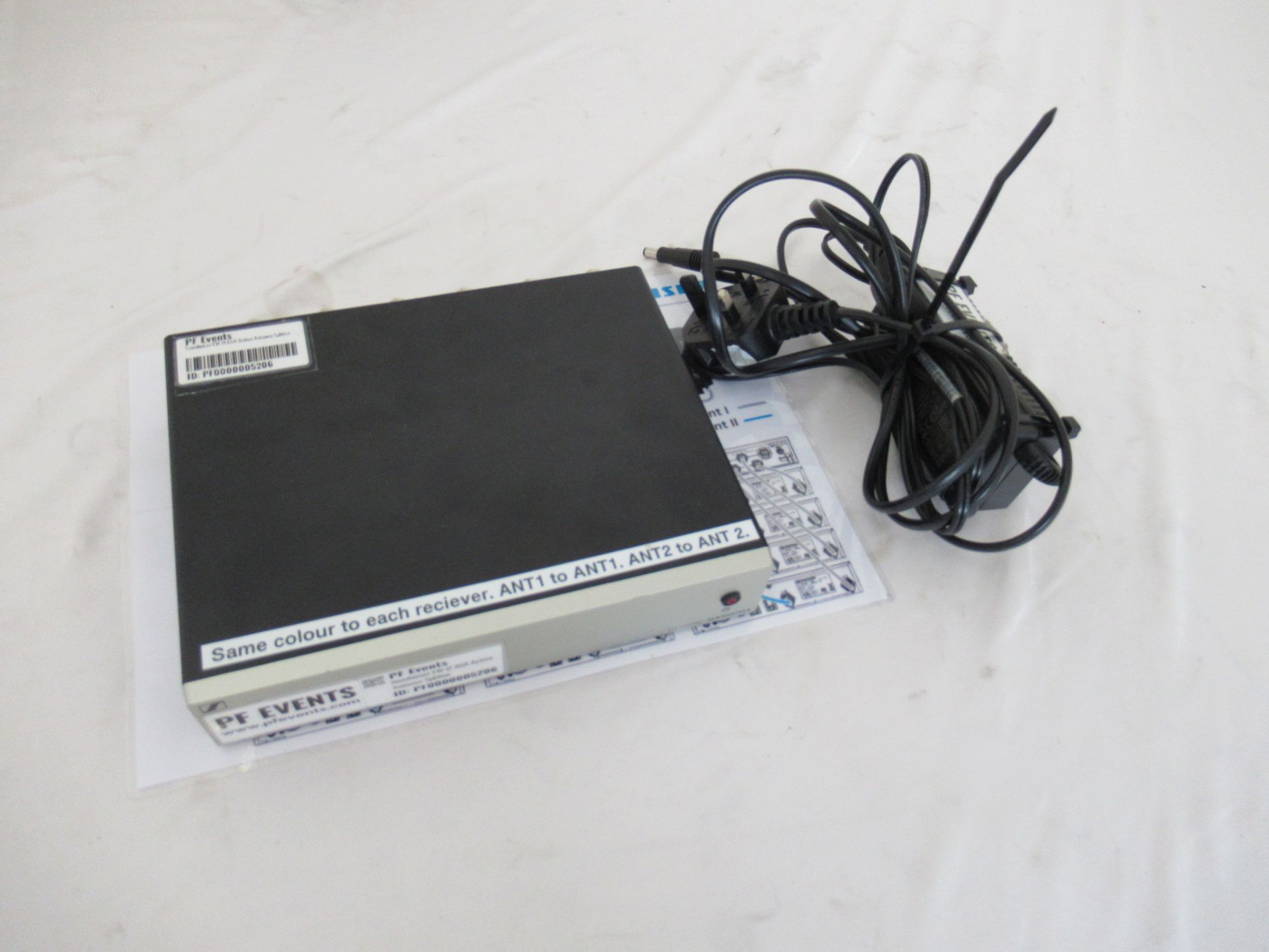 Sennheiser EW-D ASA Active Antenna Splitter