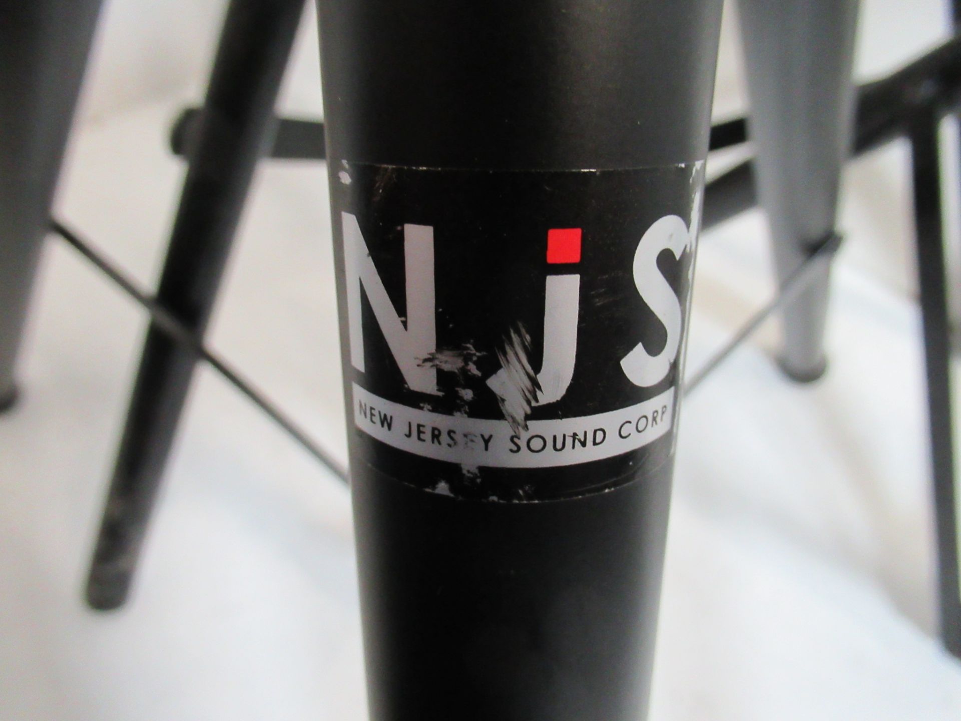 (5) Assorted black telescopic tripod speaker stands - Image 4 of 7