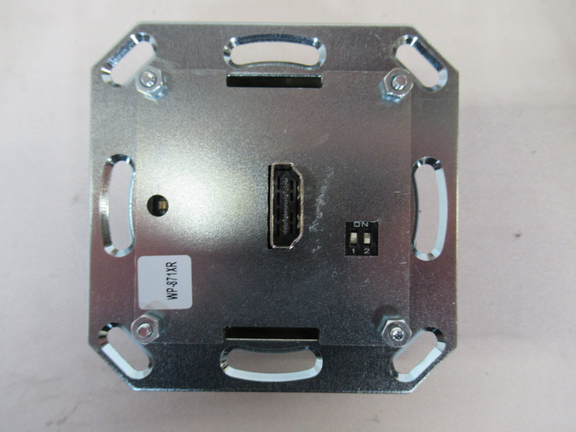 Kramer WP-871XR 4K HDR HDMI 1â€“gang PoC wallâ€“plate transmitter - Image 3 of 9