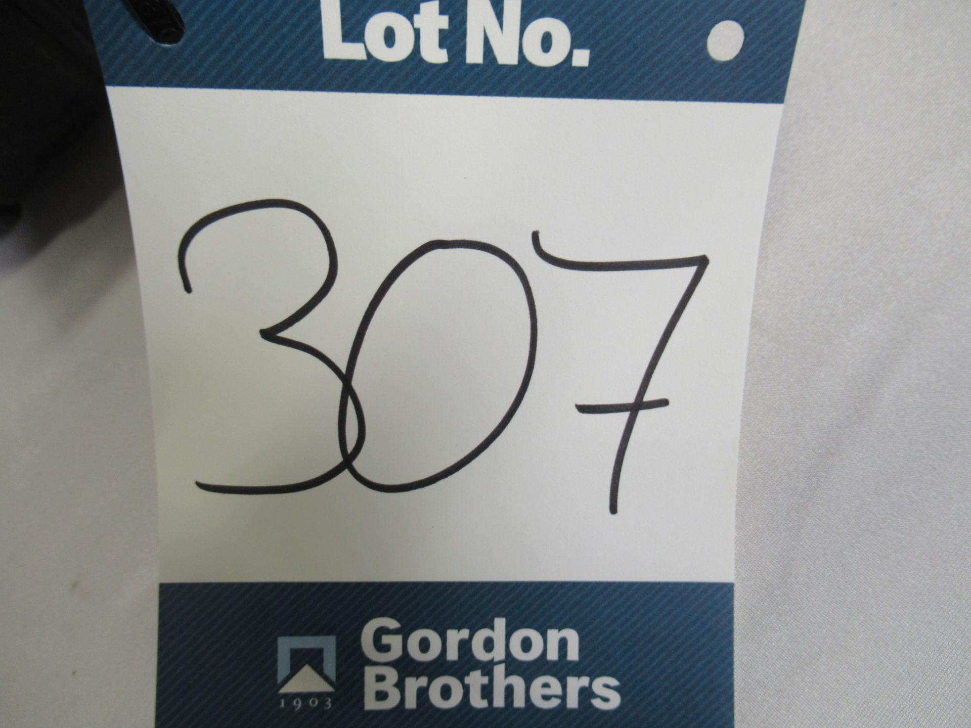 Extron DA4 HD 4K Plus 1:4 HDMI 4K distribution amplifier - Image 9 of 9