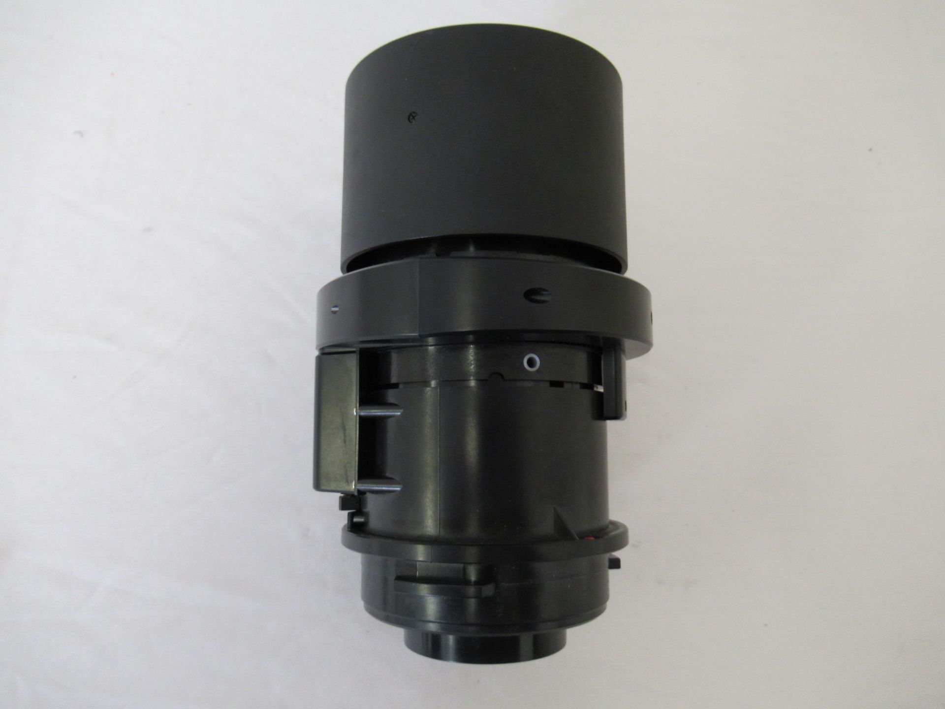 Sanyo LNS-S20 standard projection zoom lens 1.7-2.8:1 - Image 3 of 9