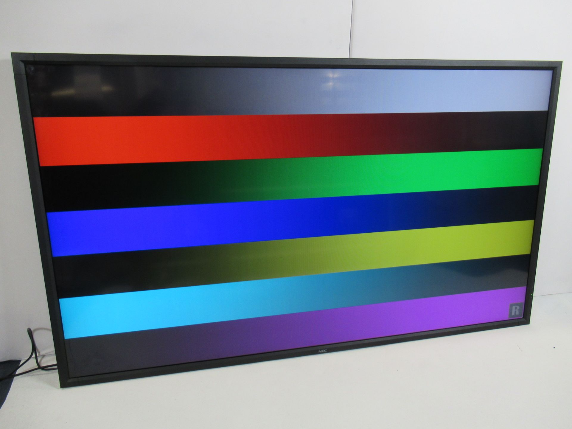 (2) NEC MultiSync V801 V Series - 80" LED-backlit LCD displays - Image 12 of 22