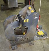 1 x ADL Electric Lamb Pelt Clamp with Operating Footpedal - 3 Phase