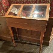 1 x Museum / Exhibition Display Cabinet with Three Glass Windows - Dimensions: H120 x W86 x D36 cms