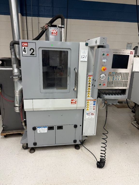 Haas OM-2A CNC Vertical Machining Center