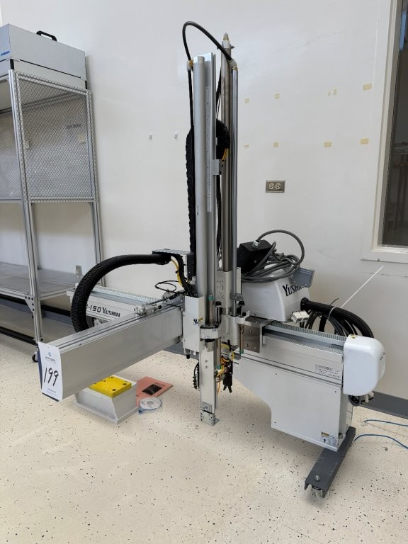 Yushin ATC-150D Robot