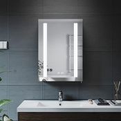 RRP £171.49 ELEGANT Bathroom Mirror Cabinet with Shaver Socket and Led Lights