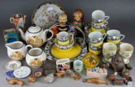 A Foley China part tea service in the 271 silhouette monochrome band and yellow part tea set and