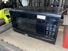 High Pointe Microwave