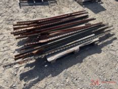 PALLET OF VARIOUS T-POST