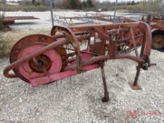 MASSEY FERGUSON SIDE DISCHARGE HAY RAKE