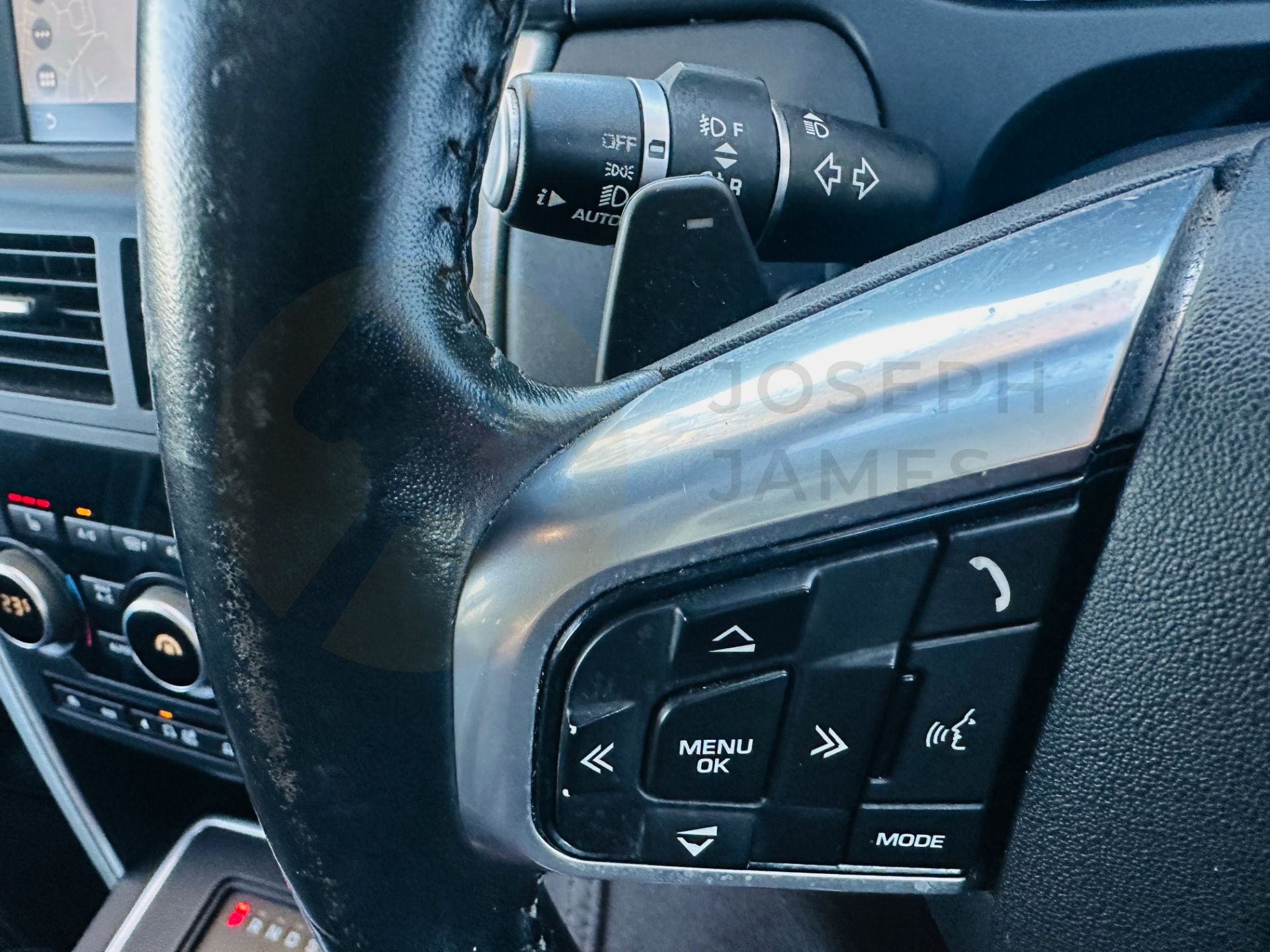 "ON SALE" LAND ROVER DISCOVERY SPORT *SE TECH* 7 SEATER SUV (2017 - EURO 6) 2.0 TD4 - AUTOMATIC*4WD* - Image 30 of 33