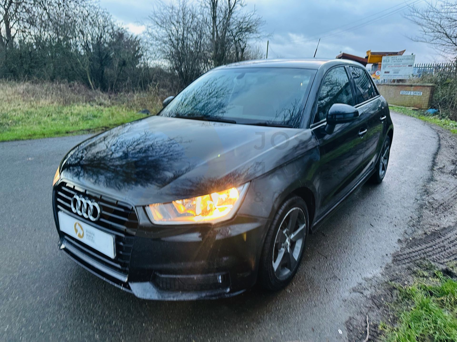 AUDI A1 TFSI *SPORT EDITION* 16 REG - START / STOP - HATCHBACK - ULEZ COMPLAINT - NO VAT!!! - Image 4 of 28