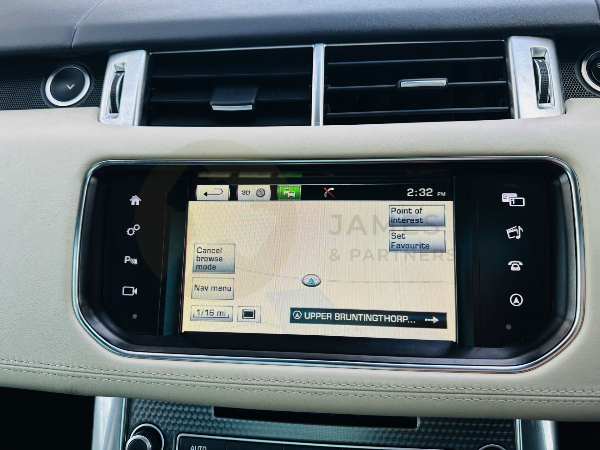 (On Sale) RANGE ROVER SPORT *AUTOBIOGRAPHY DYNAMIC* SUV (65 REG - EURO 6) 4.4 SDV8 - AUTOMATIC - Image 33 of 39