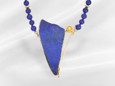 Kette: unikate Designerarbeit, 14K Gold, gelber Saphir und Lapislazuli