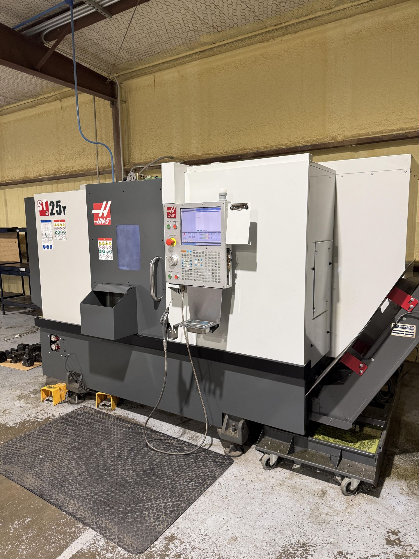 2019 Haas ST-25Y CNC Lathe With Y Axis Live Tooling, 10" 3-Jaw Chuck, Tool Presetter, Sub Spindle - Image 6 of 30