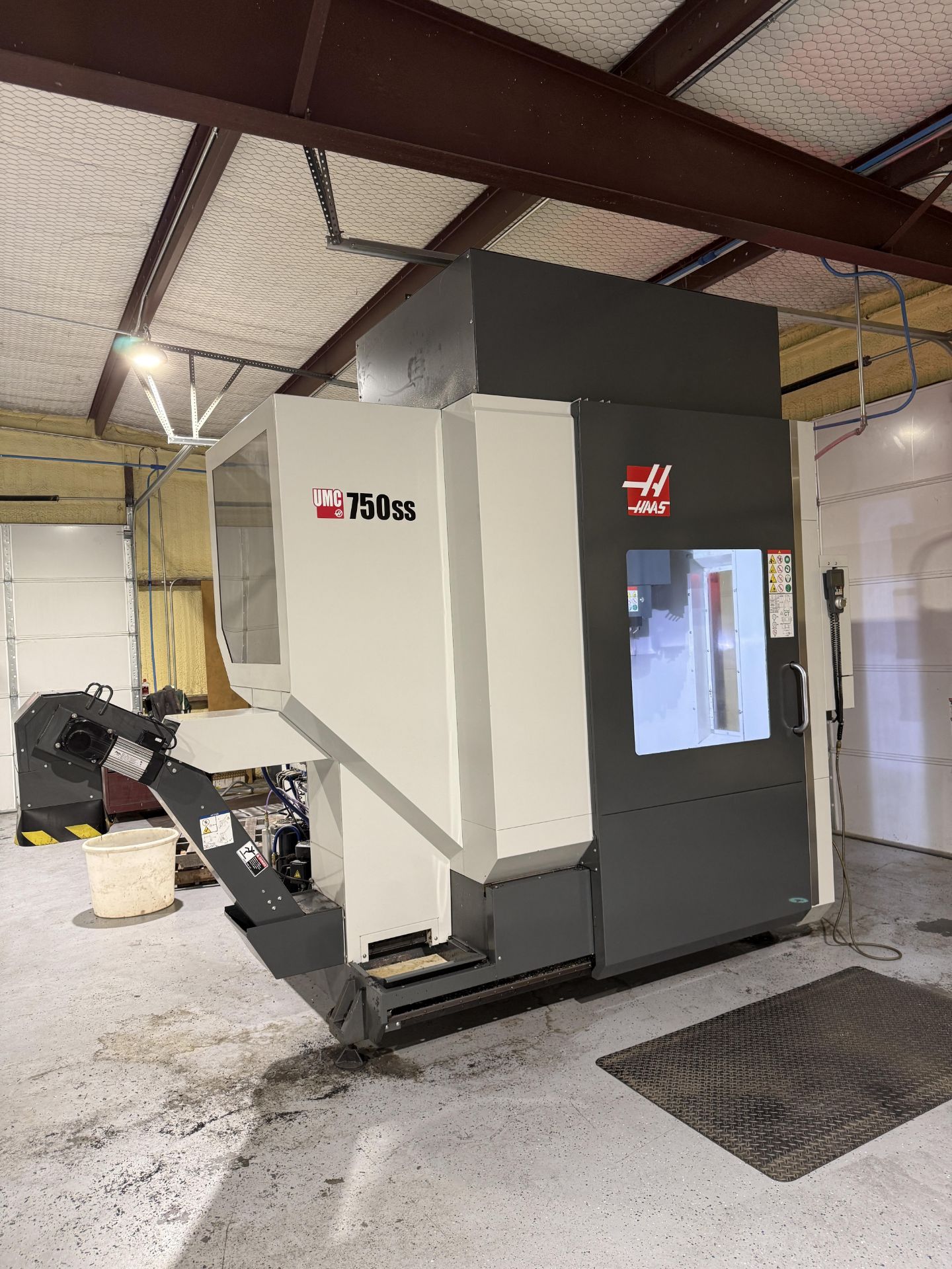 2019 Haas UMC 750SS, 5-Axis Vertical Machining Center, Haas Control, USB, Remote Jog, P-Cool,