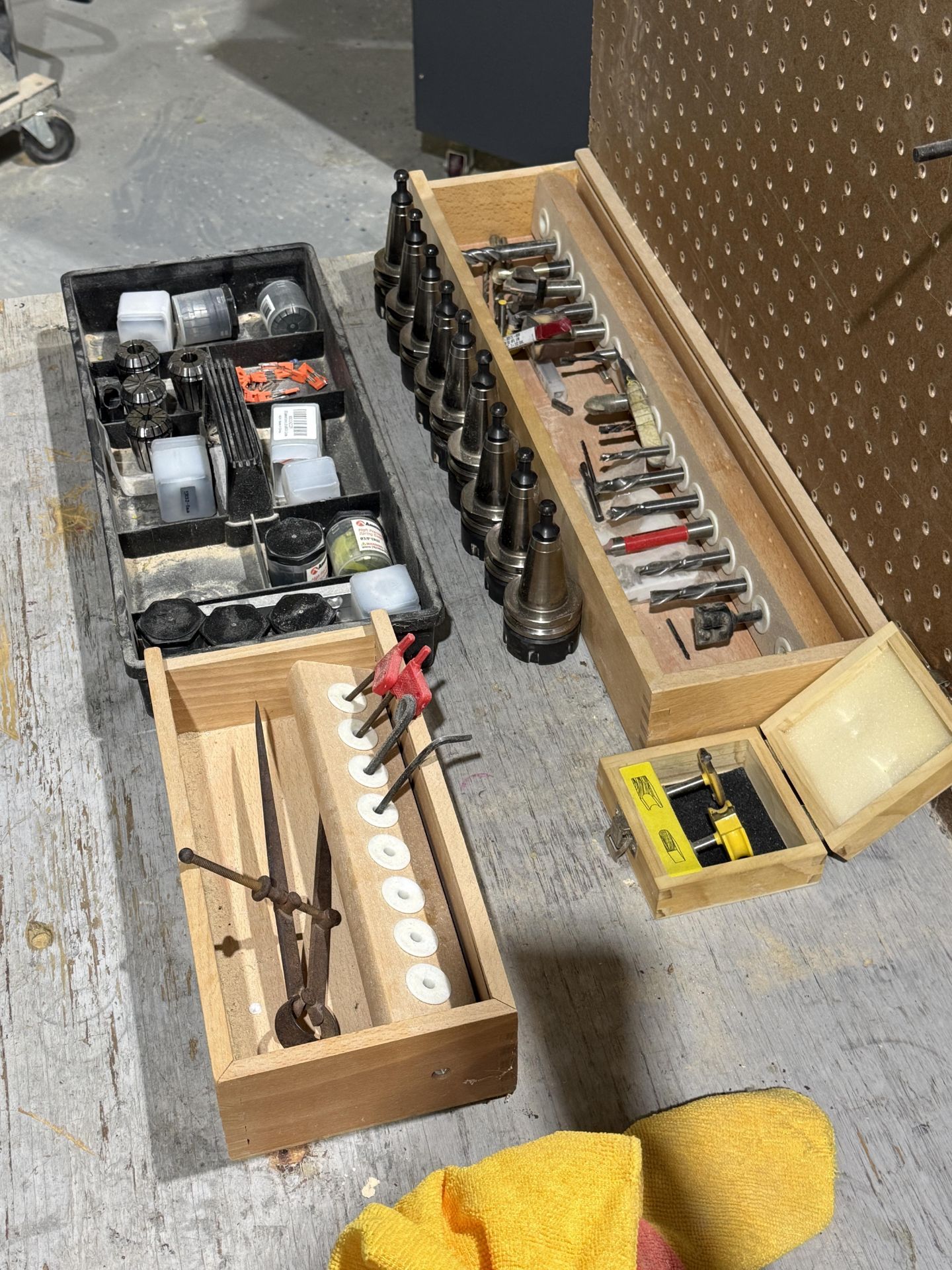 2020 Laguna Model NA48 Smart Shop | SUV CNC Router, 8 Station Tool Holder, 6 Vacuum Sections, - Image 28 of 28