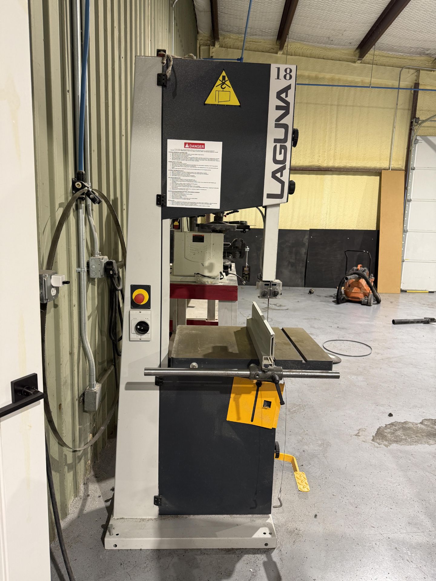 2019 Laguna 18 Vertical Bandsaw Model LT18 - Image 8 of 10