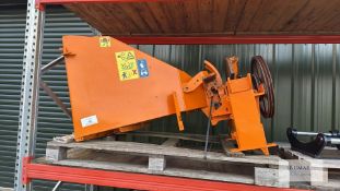 Make Unknown Hopper / Chipper Attachment