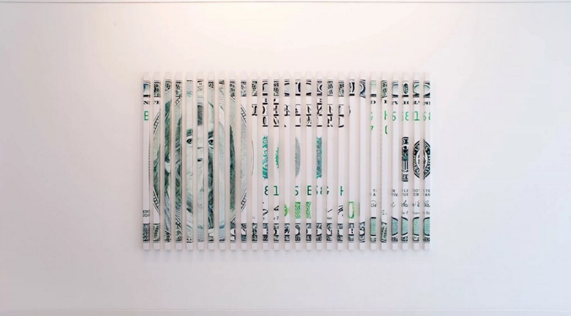 Dennis Loesch, The Federal Reserve Note, Wandobjekt, Inkjet-Print auf Aluminiumstäben von 2012