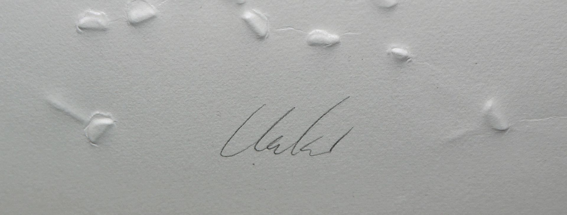 Günther Uecker, handsignierter Prägedruck aus: Vom Licht, 1974, galeriegerahmt - Bild 2 aus 2