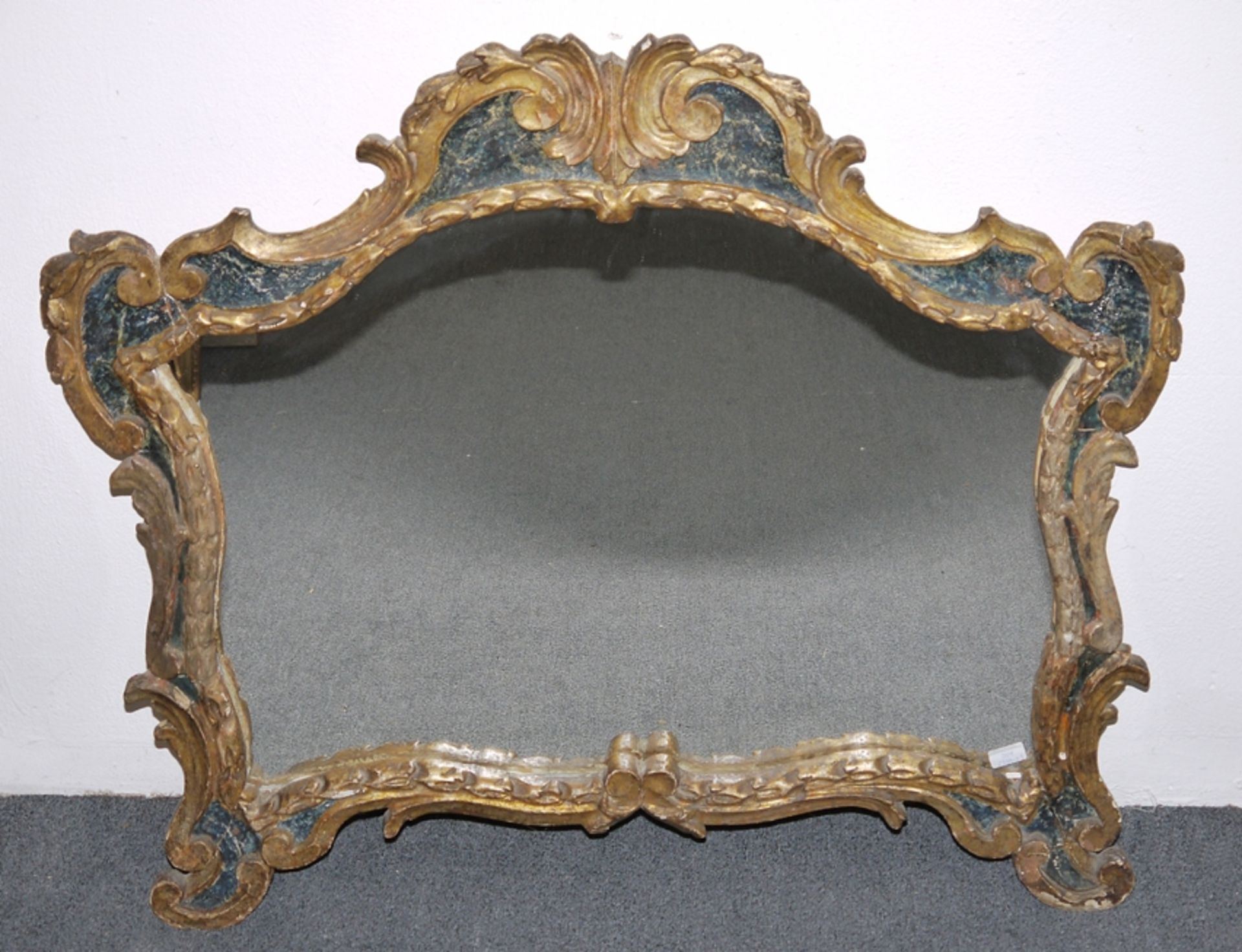 Wandspiegel des Barock