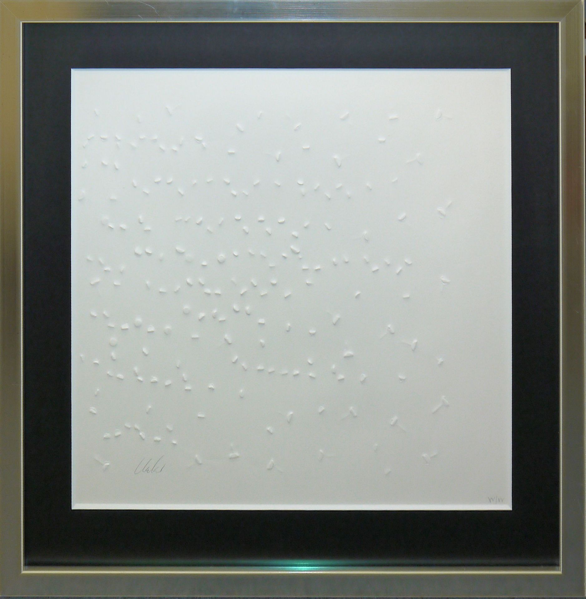 Günther Uecker, handsignierter Prägedruck aus: Vom Licht, 1974, galeriegerahmt