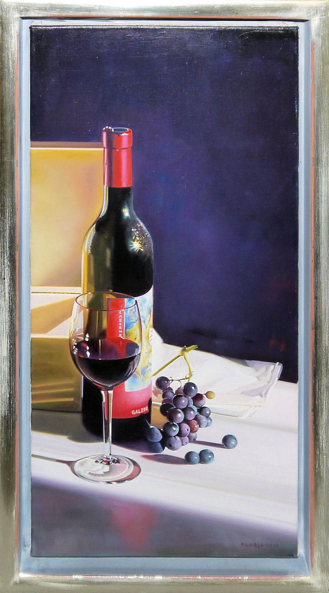 Pavel Florjančič, fotorealistisches Stillleben mit Weinflasche, Weinglas & Trauben, Ölgemälde galer