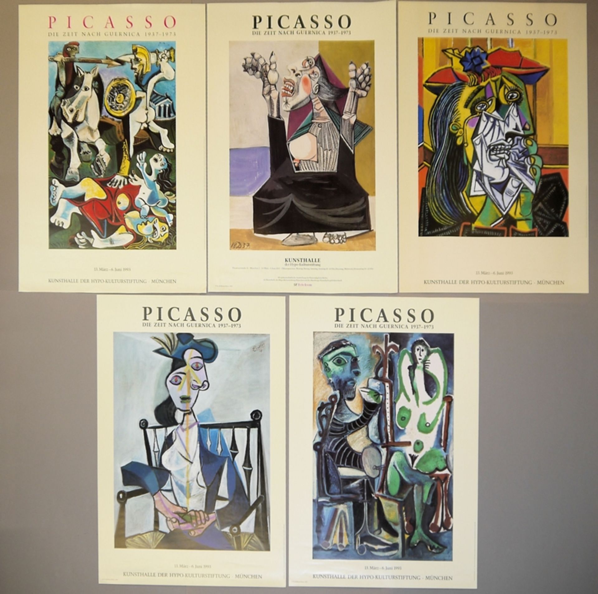 Pablo Picasso, Sammlung von 8 Fachbüchern (Bloch u.a.) & 5 Picasso- Plakate mit unterschiedlichen M - Bild 2 aus 2