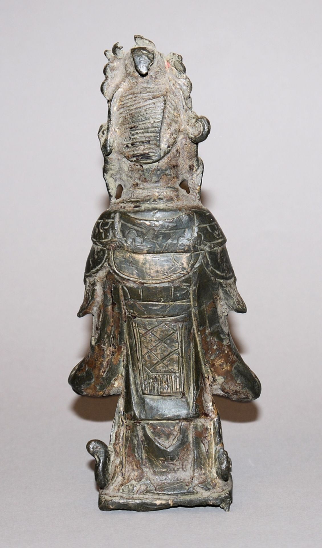Bronzeplastik der Guanyin, Ming-Zeit, China 16./17. Jh. - Bild 2 aus 3