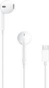 RRP £19 - Apple EarPods (USB-C) ​​​​​​​